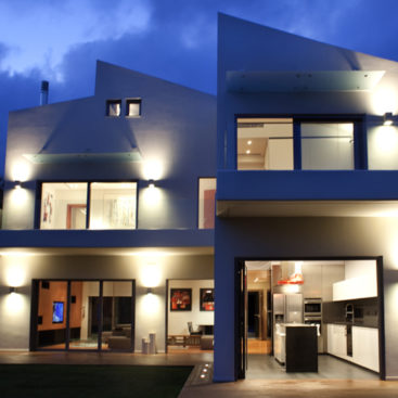 Luxury House 2